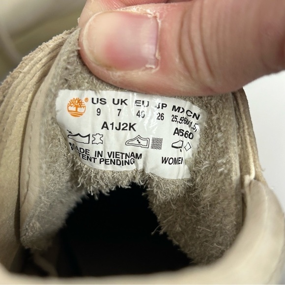 Timberland Women’s Flyroam Hiker Boots - Picture 15 of 16